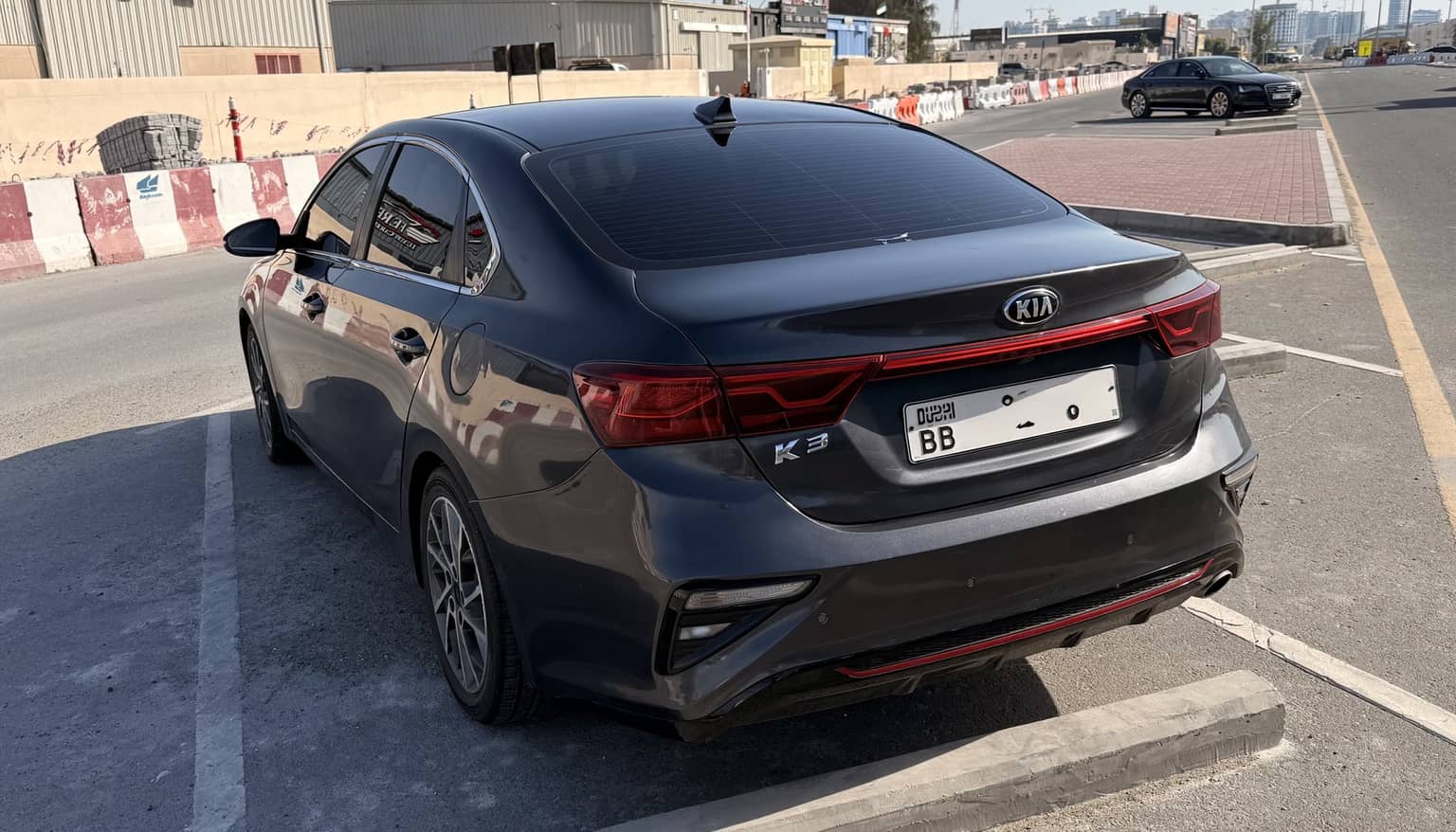 Kia K3 2021 فول آپشن | استارت دکمهای | کروز کنترل هوشمند | هشدار نقطه کور | بین خطوط