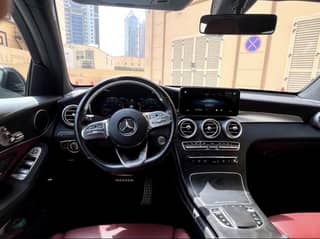 مرسدس GLC 200 2020 GCC | فول آپشن | کیلومتر پایین | وضعیت تمیز